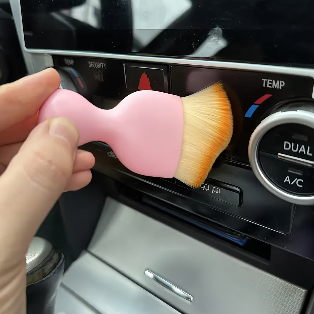 1pc Car Interior Cleaning Brush, Compact Soft Bristle Brush, Car Seat Center Console Gap Interior Dust Removal Artifact, Car Interior Air Conditioner Air Outlet Cleaning Brush, Car Accessories, Men Gift